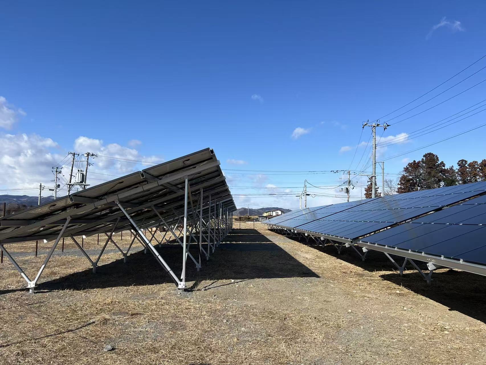 Saulės įžeminimo kronšteino medžiaga