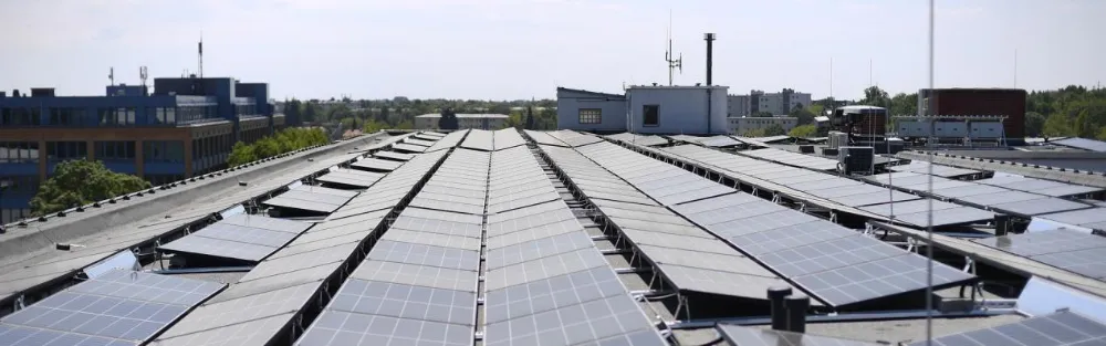 Vienas stogas, vienas tinkamas – dešimties metų tarnavimo Japonijos saulės energijos rinkai pamokos