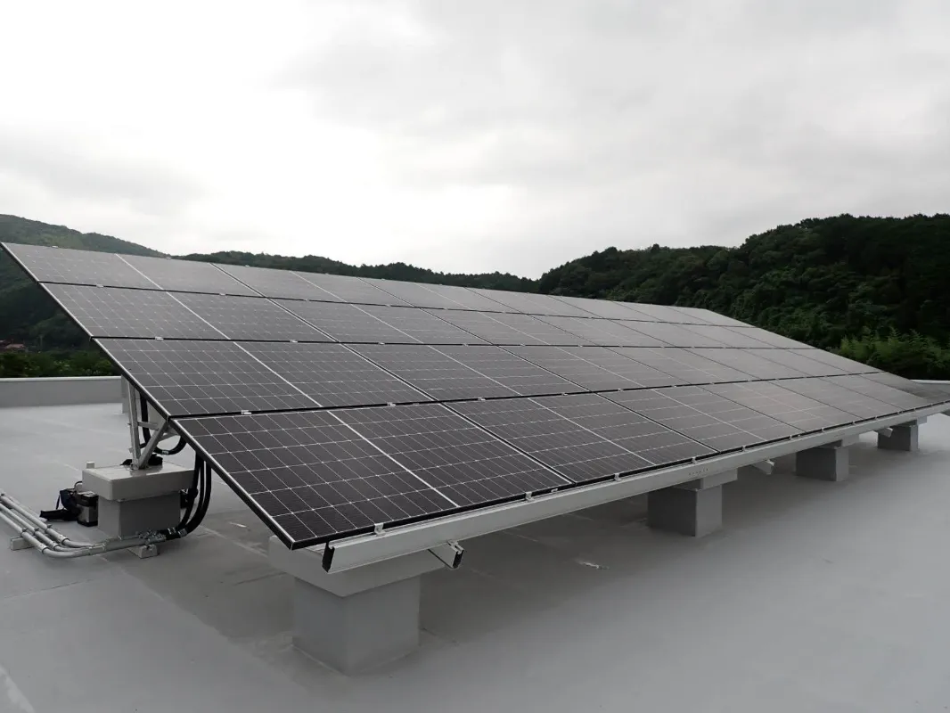 Saulės stovai Malaizijos atogrąžų PV projektams