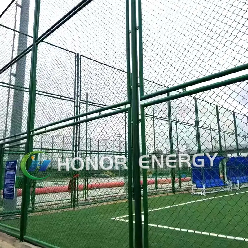 „Chainlink“ saulės tvora