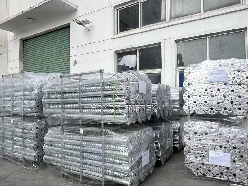 Adjustable Ground Screw