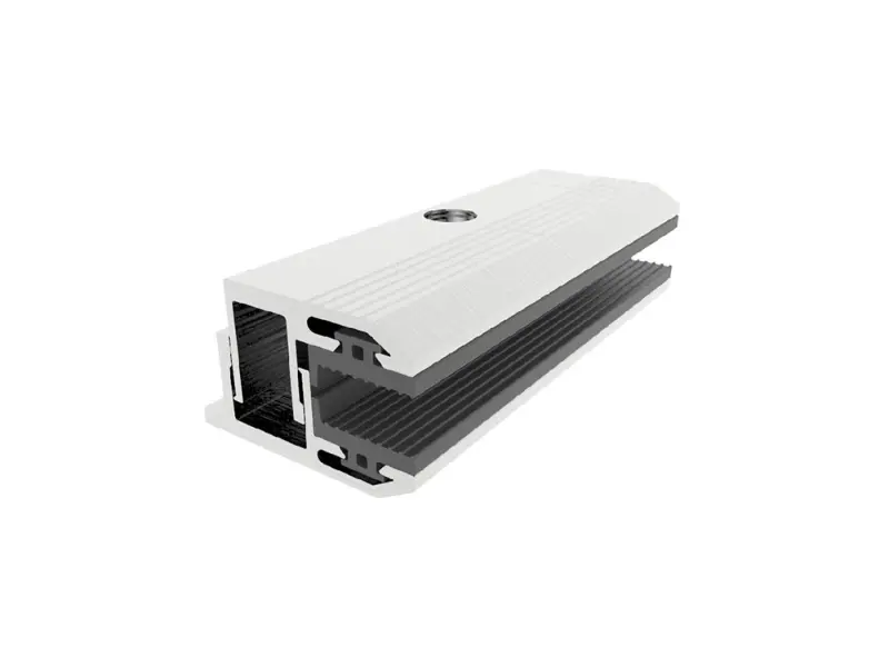 Saulės plonos plėvelės galo gnybtas